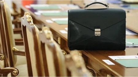 İcra Hakimiyyətinin 14 əməkdaşı vəzifəsindən AZAD EDİLDİ &ndash; SİYAHI