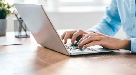 Universitet və kolleclərə qəbul üçün neçə nəfər qeydiyyatdan keçib?