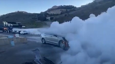 Badamdarda &ldquo;Ford&rdquo; YANDI - VİDEO