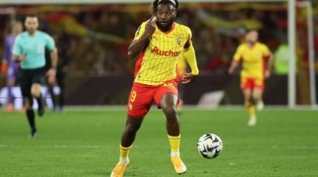 &ldquo;Beşiktaş&rdquo; bu futbolçu ilə razılığa gəldi