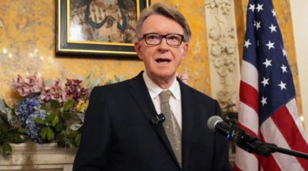 Britaniyanın ABŞ-dakı keçmiş səfiri saxlanıldı