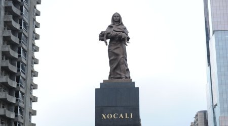 Xocalı faciəsinin 34-ci İLDÖNÜMÜ – “Ana harayı” abidəsinin yerləşdiyi park YENİLƏNİR