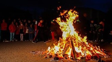 Su çərşənbəsində iki nəfər tonqalda YANDI