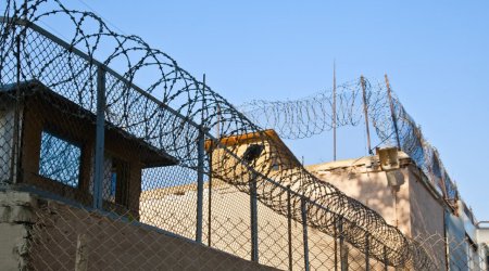 Sahibkarın pulunu mənimsəyən şəxslər azadlığa buraxıldı