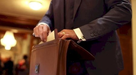 Bəzi nazirlik və komitələr LƏĞV OLUNACAQ