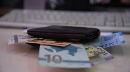 Yanvar ayında ümumi pul kütləsinin həcmi AÇIQLANDI