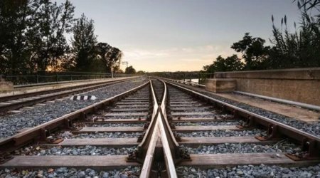 Sumqayıtda qatar "KamAz"la toqquşdu