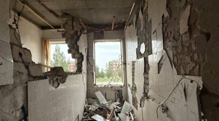 Molla rejiminin PUA hücumuna məruz qalan məktəbdən FOTOLAR