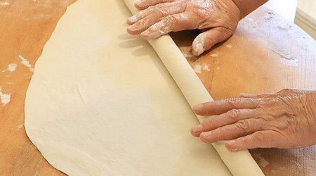 Xəmirin rahat yayılması üçün nə etməli?