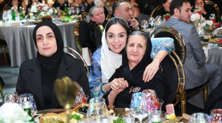 Leyla Əliyeva şəhid ailələri ilə birlikdə iftar süfrəsində iştirak etdi - FOTO