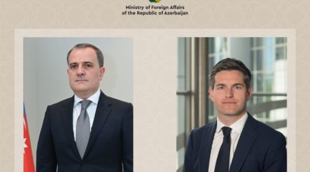 Niderlandın xarici işlər naziri Ceyhun Bayramova zəng vurdu