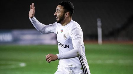 Daha bir futbolçu &ldquo;Qarabağ&rdquo;ı TƏRK EDİR