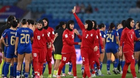 Avstraliyada sığınacaq alan daha 3 iranlı futbolçu vətənə qayıdacaq