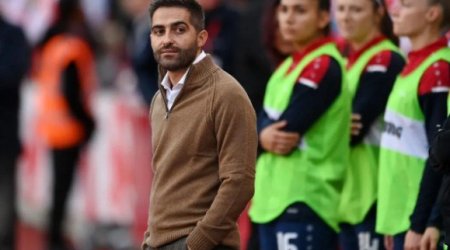 Qadın futbolçulara mesaj göndərdi - İşdən qovuldu