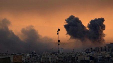 İsrail Tehrana genişmiqyaslı zərbələr endirdi – VİDEO