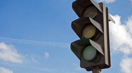 Azadlıq prospektində işıqforların işləməməsinin SƏBƏBİ AÇIQLANDI