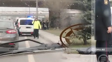 Səhər saatlarında Bakıda ölümlə nəticələnən qəza olub - VİDEO