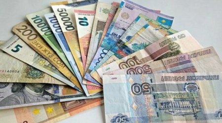Yeni məzənnə: Avro və rus rublu ucuzlaşdı