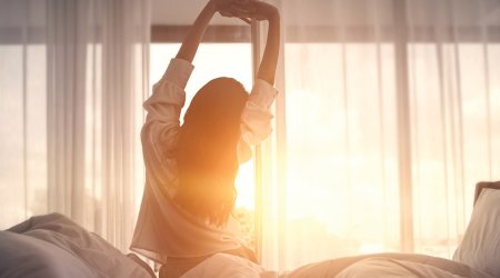 Səhər yuxudan oyanan kimi bunu edin &mdash; Sağlam qalmaq üçün