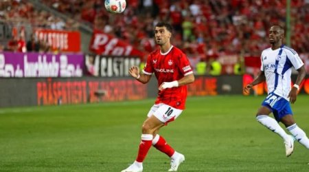 Mahir Emreli keçmiş komandasına qarşı oynadı