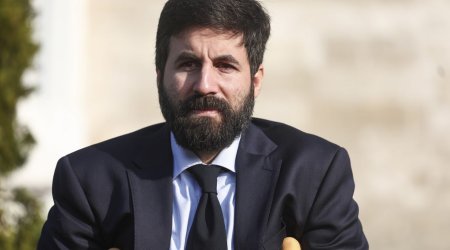 Amerikalı jurnalist Ukraynaya qarşı döyüşəcək - Rusiya MN ilə müqavilə imzalayıb