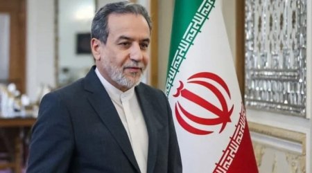 Abbas Əraqçi: Regional müharibə diplomatiyanın qapısını əbədi bağlayacaq