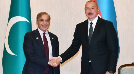 Prezident Şahbaz Şərifi təbrik etdi