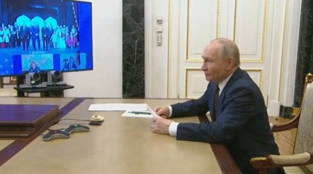 Putin Dərbənddə Azərbaycan Musiqili Dram Teatrının açılışını etdi &ndash; VİDEO