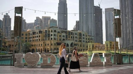 BƏƏ iranlıların yaşayış icazələrini ləğv etdi - Aktivlərini blokladı