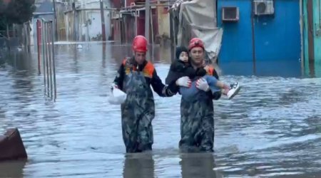 FHN su basmış ərazilərdən 766 nəfəri təxliyə edib &ndash; VİDEO