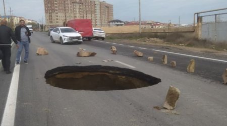Masazırda yeni inşa olunan YOL ÇÖKDÜ - FOTOFAKT