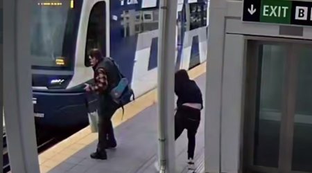 ABŞ-da dəmiryolu stansiyasında QORXULU ANLAR &ndash; VİDEO