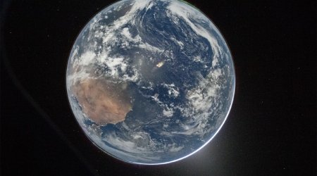 54 ildən sonra Yerin tam fotosu çəkildi