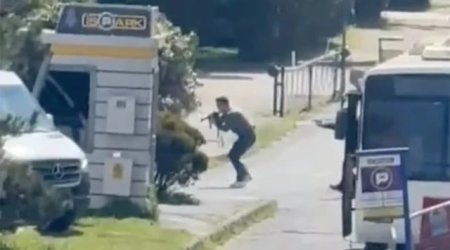 İstanbulda İsrail konsulluğuna hücum edənlərin şəxsiyyəti müəyyənləşdi &ndash; FOTO/VİDEO