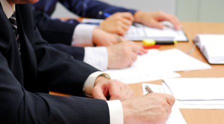 Ədliyyə işçisi olmaq istəyənlərin diqqətinə: imtahanın vaxtı açıqlandı