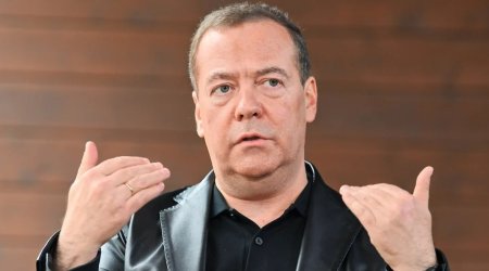 Medvedevdən SENSASİON AÇIQLAMA: İran &ldquo;nüvə silahını&rdquo; sınaqdan keçirib