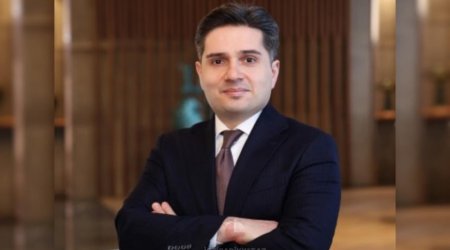 İşdən çıxarılan müavin nazirlikdə müşavir oldu