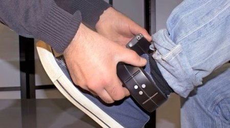 Bakıda şagirdə ELEKTRON QOLBAĞ taxıldı - SƏBƏB