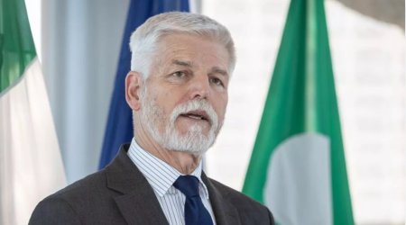 Çexiya Prezidenti: Tramp NATO-ya Putindən daha çox zərər vurub