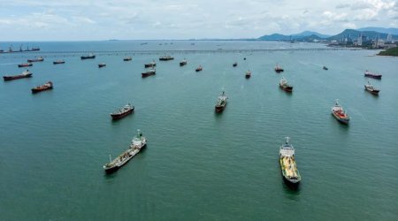 ABŞ Hörmüz boğazının minalardan təmizlənməsi üçün sualtı aparatlar tətbiq edəcək