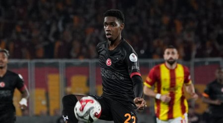 &ldquo;Qalatasaray&rdquo;da itki