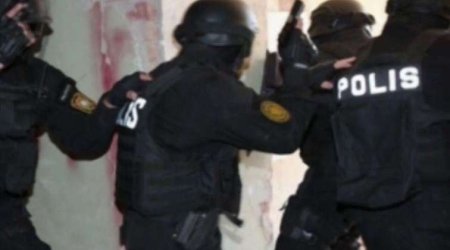 Binəqədidə ƏMƏLİYYAT: Saxlanılanlar var &ndash; FOTO/VİDEO