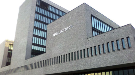 DDoS hücumu edən 4 nəfər tutuldu, 25 nəfər axtarışa verildi