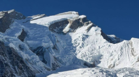 Azərbaycanlı alpinist Himalay dağ silsiləsində bu zirvəni fəth etdi - FOTO