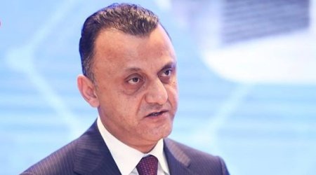 Vüqar Qurbanov işdən çıxdı: TƏBİB-dəki qohumu soyadını dəyişdi - FOTO