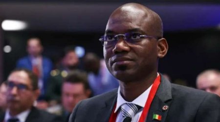 Bu ölkənin müdafiə naziri öldürüldü