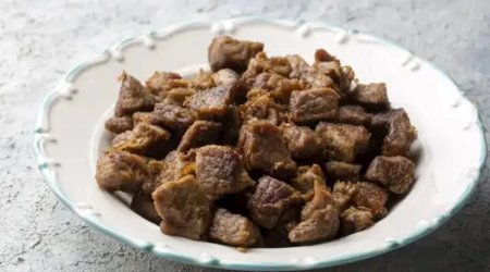 Ağızda əriyən yumşaq ət qovurmasının sirri &mdash; Sadə üsullar açıqlanıb