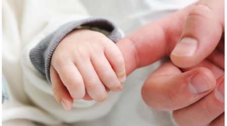 Bakıda 1 yaşlı körpəyə ölümündən əvvəl qoturluq diaqnozu təyin olunubmuş - TƏBİB-dən AÇIQLAMA