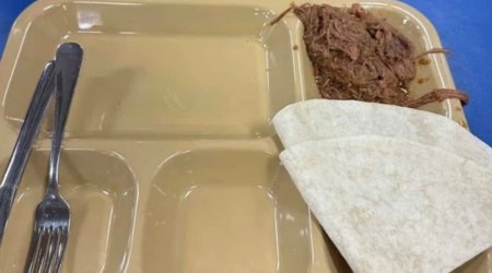 Həmin hərbçilərin yeməkləri müzakirə yaratdı - Fotolar