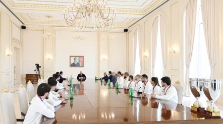 Prezident Avropa çempionatında çempion olan güləşçiləri qəbul etdi &ndash; FOTO - VİDEO